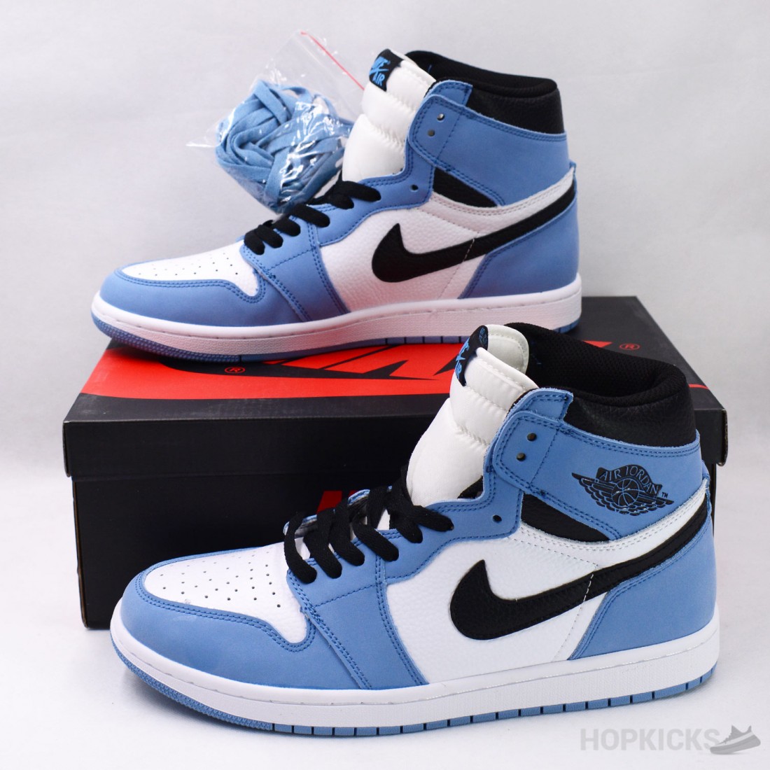 aj 1 university blue price